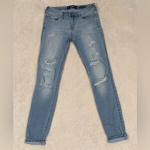 Hollister Low‑Rise Super Skinny Crop Jeans – Women’s 5L (27x28)